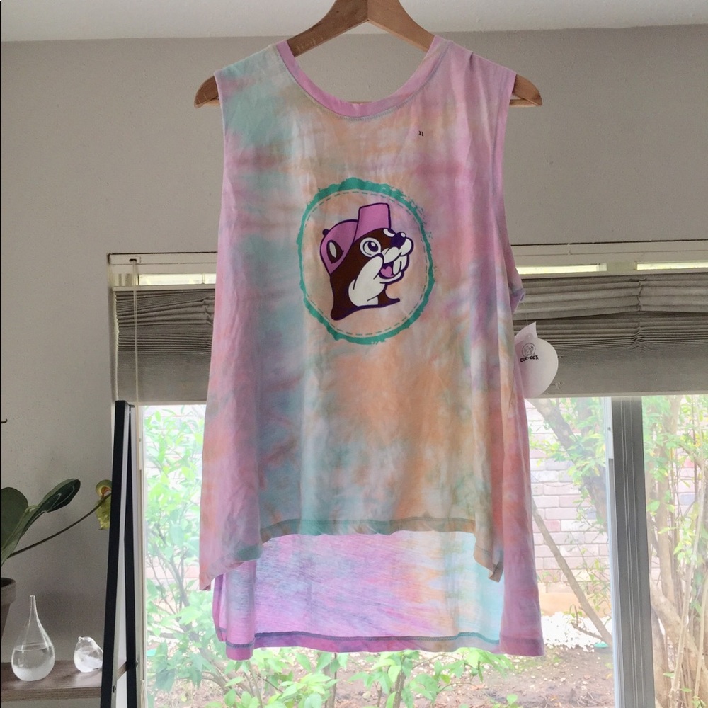 Bucee’s Tye Die Shirt